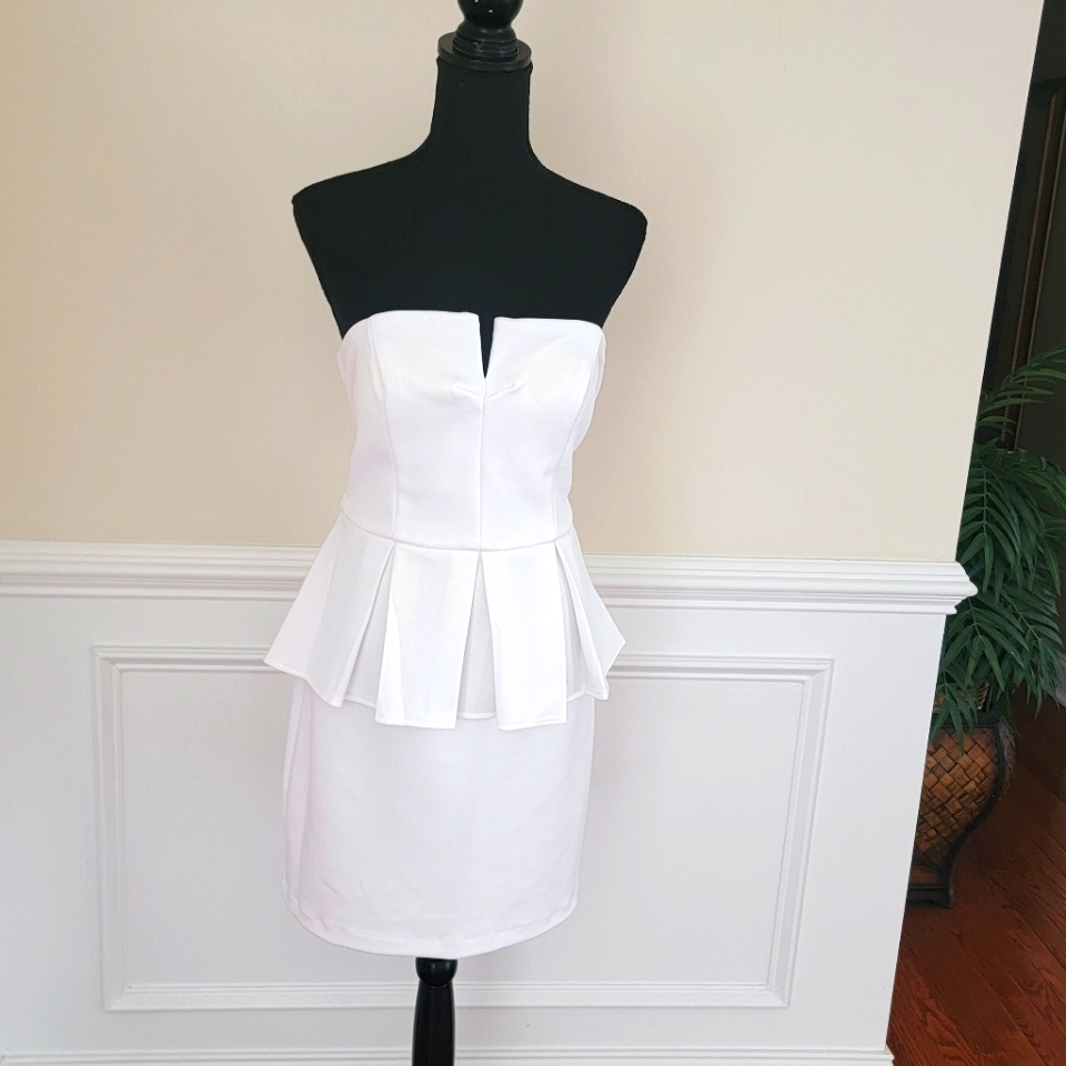 Bisou Bisou White Tube Top Dress